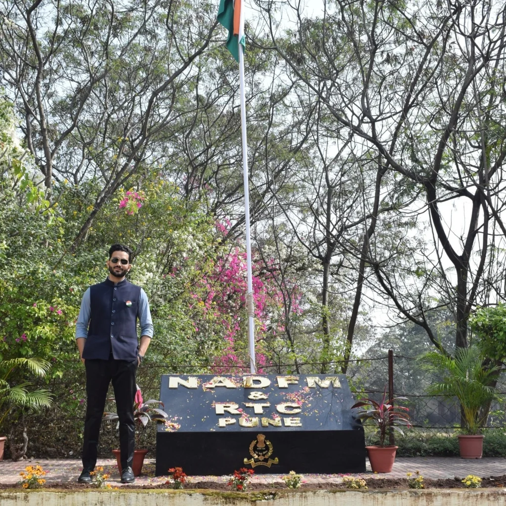 Ias Ravi Kumar Sihag Education Qualification 