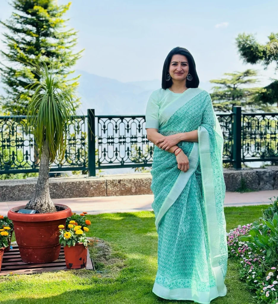 Ishita Rathi Ias Age