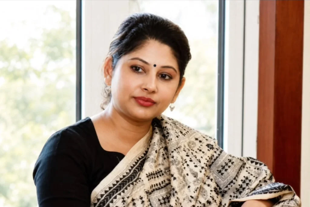 Smita Sabharwal Salary