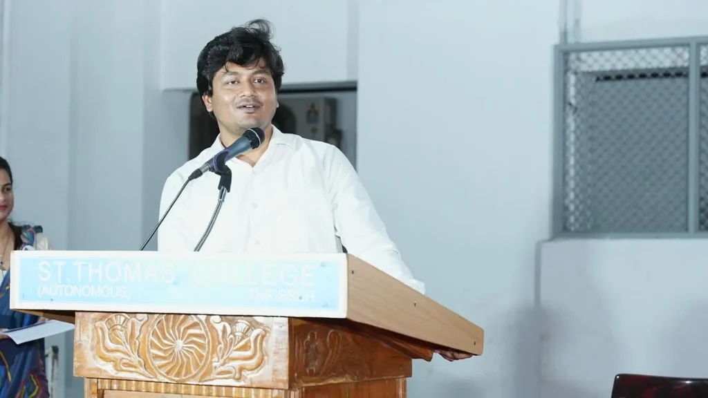 Krishna Teja IAS Age